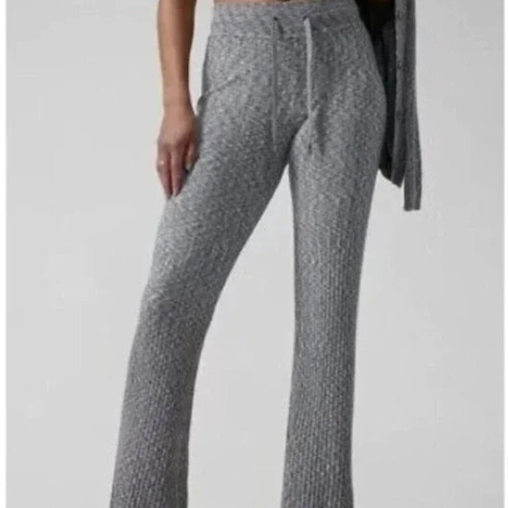 Athleta Revolve Pant Gray Heathered Ribbed Flare Leg Size M NWT - Picture 2 of 9
